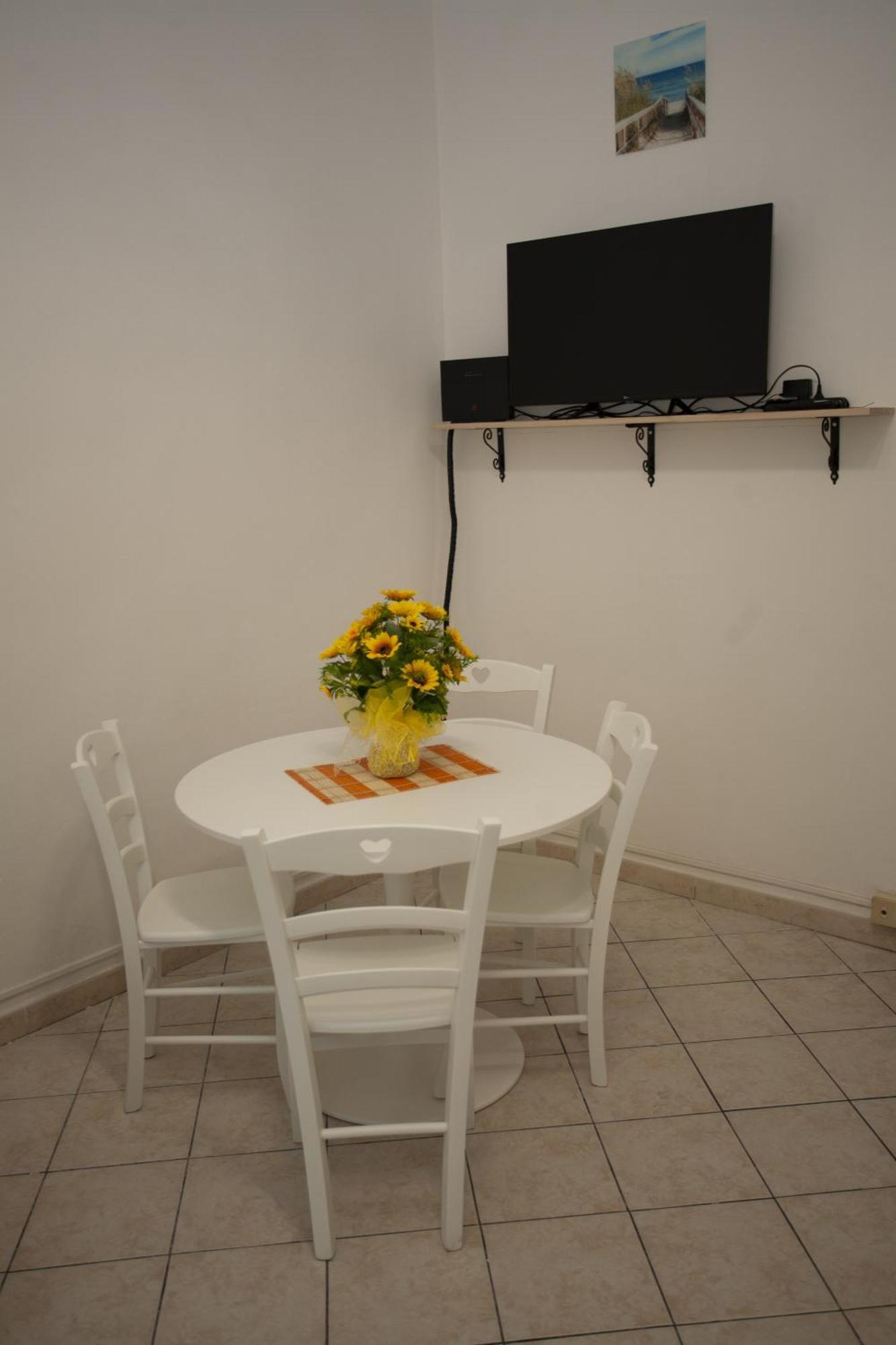 דירות ליבורנו Casa Dea מראה חיצוני תמונה